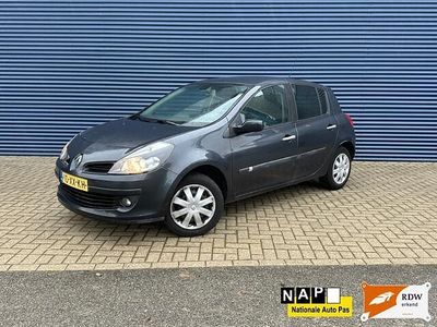 Renault Clio II