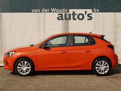 Oranje (metallic) Gebruikt 2022 Opel Corsa-e Edition Hatchback | € 15.400 (Goede deal)