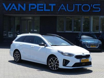 Wit (metallic) Occasion 2020 Kia Ceed Sportswagon GT-Line Stationwagen | € 16.900 (Eerlijke prijs)