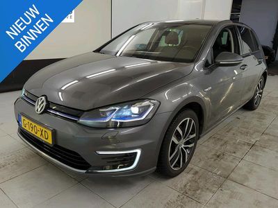 Grijs Gebruikt 2019 VW e-Golf Hatchback | € 13.895 (Super prijs)