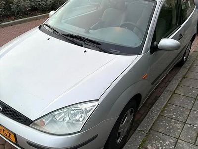 Gebruikt 2002 Ford Focus Ambiente | € 1.199 (Iets duurder)