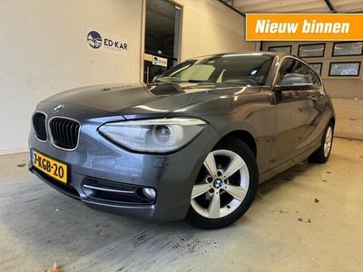 tweedehands BMW 116 116 i Upgrade Edition CLIMA LEER NAVI KEY-LESS NAP