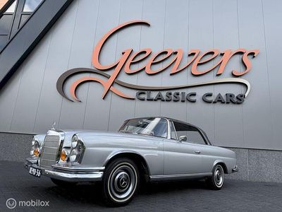Zilver Gebruikt 1966 Mercedes 250 Coupé | € 48.950