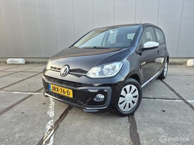 Zwart Occasion 2017 VW up! Hatchback | € 6.950 (Eerlijke prijs)
