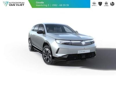 Crystal silver (grijs metallic) Nieuw 2025 Opel Grandland Electric Business Edition SUV | € 48.794 (Eerlijke prijs)