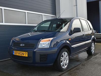 Blauw Gebruikt 2011 Ford Fusion Style MPV | € 3.999 (Iets duurder)