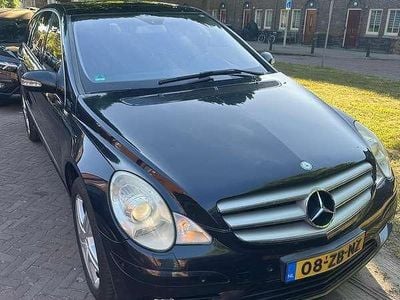 Mercedes R350
