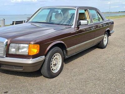 Bruin Occasion 1984 Mercedes S280 SE Sedan | € 8.500