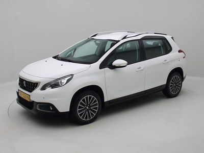 tweedehands Peugeot 2008 1.2 PureTech Active Automaat 111pk NAVI