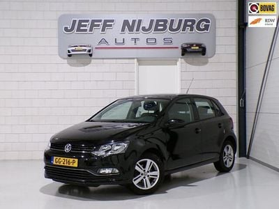 Zwart (metallic) Gebruikt 2014 VW Polo Comfortline Hatchback | € 7.999 (Eerlijke prijs)