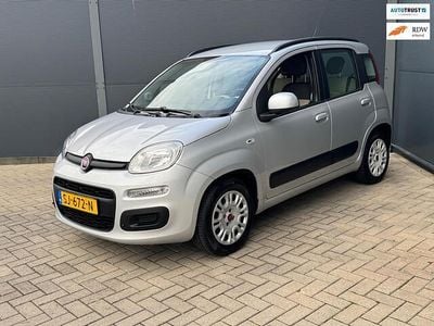 Grijs Gebruikt 2016 Fiat Panda Lounge Hatchback | € 5.950 (Eerlijke prijs)