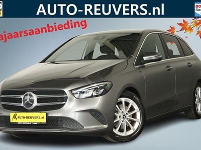 Mercedes B200