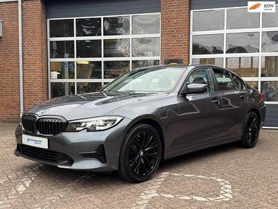 Occasion BMW 318 Sport Line 157 PK (115 kW) 2022 Grijs Sedan