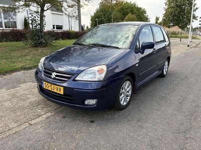Suzuki Liana