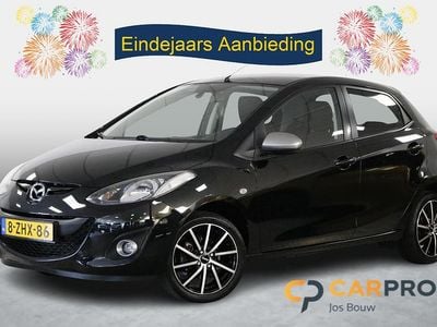 Zwart Gebruikt 2015 Mazda 2 Edition Hatchback | € 9.830