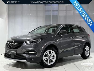 tweedehands Opel Grandland X 1.2 Turbo Elegance 360 Camera Sportstoelen Dodehoeksensoren Parkeersensoren Navigatie