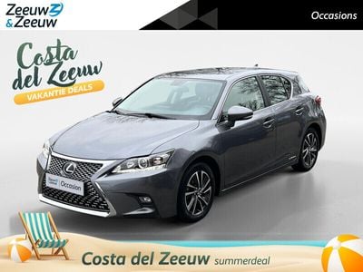 Lexus CT200h
