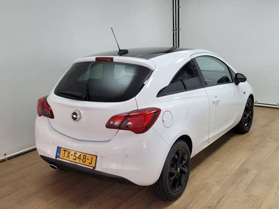 tweedehands Opel Corsa 1.4 Black Edition Cruisecontrol Navi Parkeersensoren Sportvelgen NL dealerauto