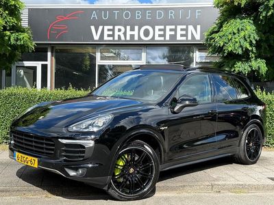 Zwart Gebruikt 2015 Porsche Cayenne SUV | € 26.950 (Goede deal)