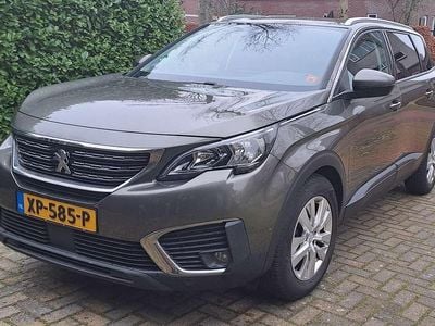 Grijs Gebruikt 2019 Peugeot 5008 MPV | € 11.450 (Goede deal)