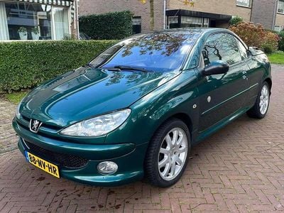 Gebruikt 2004 Peugeot 206 CC Roland Garros Cabriolet | € 1.250 (Eerlijke prijs)
