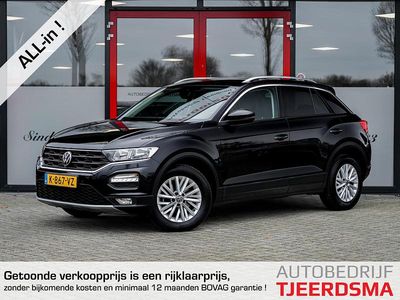 Zwart Gebruikt 2021 VW T-Roc Style SUV | € 24.950 (Eerlijke prijs)