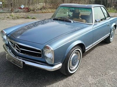 Blauw Occasion 1971 Mercedes SL280 Cabriolet | € 205.000
