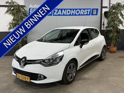 Wit Gebruikt 2015 Renault Clio IV Night&Day Hatchback | € 6.995 (Eerlijke prijs)
