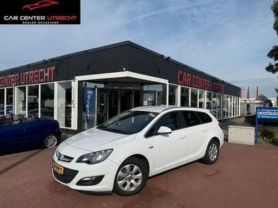 Wit Gebruikt 2016 Opel Astra Business Stationwagen | € 5.945 (Duur)