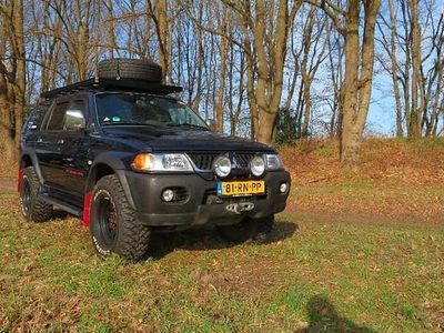 Occasion Mitsubishi Pajero Sport Intense 170 PK (125 kW) 2005 Blauw (metallic) SUV