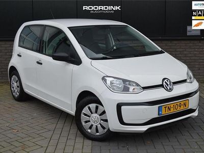 Wit Gebruikt 2018 VW up! Hatchback | € 8.950 (Eerlijke prijs)