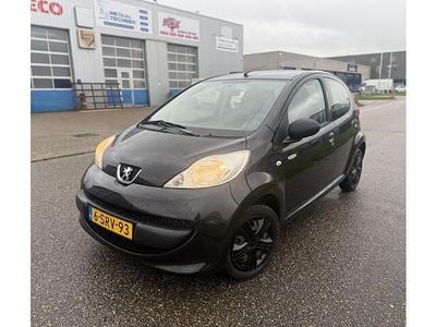 Zwart Gebruikt 2007 Peugeot 107 Hatchback | € 2.099 (Eerlijke prijs)