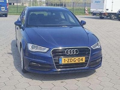Blauw Gebruikt 2015 Audi A3 Sportback Hatchback | € 10.900 (Goede deal)