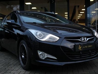 Zwart (metallic) Gebruikt 2012 Hyundai i40 Stationwagen | € 10.999 (Iets duurder)