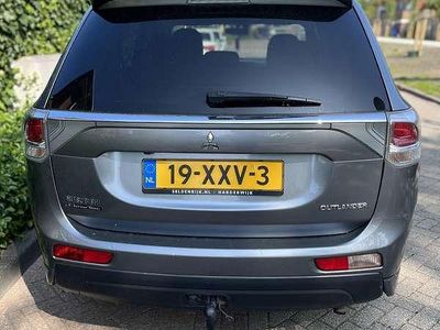 Grijs Occasion 2012 Mitsubishi Outlander Intense+ SUV | € 8.000 (Duur)