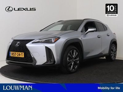 Lexus UX 250h