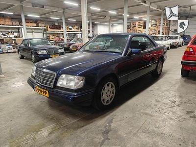 Occasion Mercedes E200 136 PK (100 kW) 1996 Blauw Cabriolet