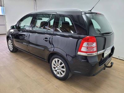 tweedehands Opel Zafira 1.8 Temptation 7 zits Trekhaak Cruisecontrol Navi Parkeersensoren NL auto