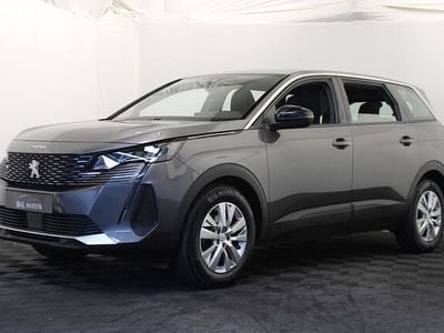 Grijs (metallic) Gebruikt 2023 Peugeot 5008 Business-Line SUV | € 22.999 (Eerlijke prijs)