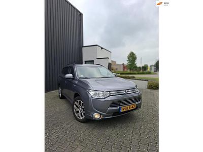 Grijs Gebruikt 2013 Mitsubishi Outlander Instyle SUV | € 10.500 (Eerlijke prijs)