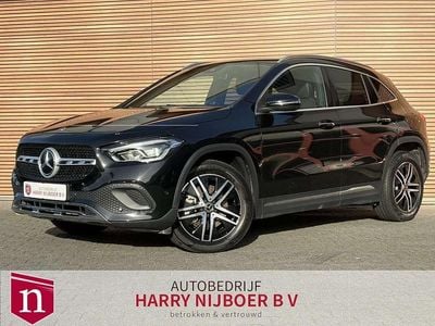 Zwart Gebruikt 2022 Mercedes GLA250 Business SUV | € 33.850 (Goede deal)