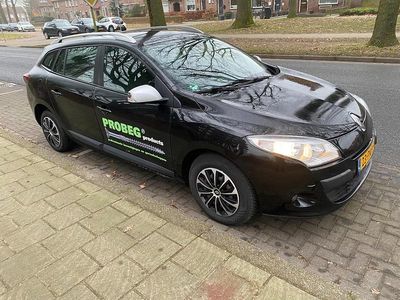 Zwart (metallic) Occasion 2011 Renault Mégane GrandTour Expression Stationwagen | € 1.600 (Super prijs)