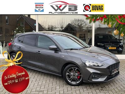 Grijs Gebruikt 2021 Ford Focus ST-Line X Hatchback | € 21.995 (Goede deal)