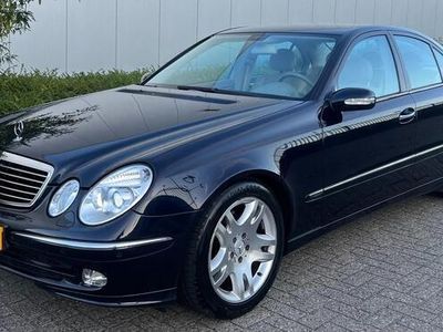 Blauw Occasion 2002 Mercedes E200 Avantgarde Sedan | € 7.850 (Iets duurder)