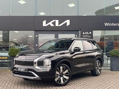 Nieuw Mitsubishi Outlander Intense+ 136 PK (100 kW) 2026 Zwart SUV