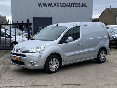 tweedehands Citroën Berlingo 1.6 e-HDI 500 Club, 3-PERSOONS, 1E EIGENAAR, AIRCO, CRUISE CONTROL, SCHUIFDEUR RECHTS, NAVIGATIE, ELEK-RAMEN, BLUETOOTH-RADIO-CD-MP3-USB-AUX, LED DAGRIJVERLICHTING, CENT-VERGRENDELING, REARBAR