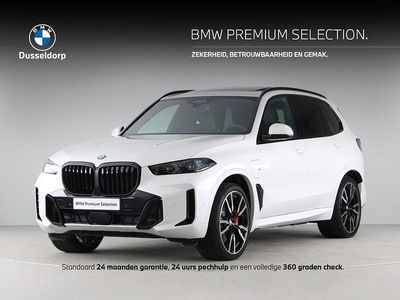 Wit Occasion 2026 BMW X5 M Sport SUV | € 135.570
