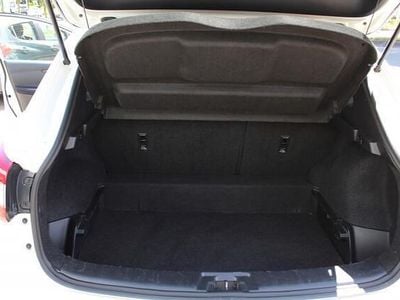 Wit, metallic lak Gebruikt 2015 Nissan Qashqai SUV | € 7.950 (Super prijs)