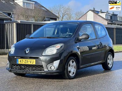 Zwart Occasion 2008 Renault Twingo Dynamique Hatchback | € 1.950 (Eerlijke prijs)