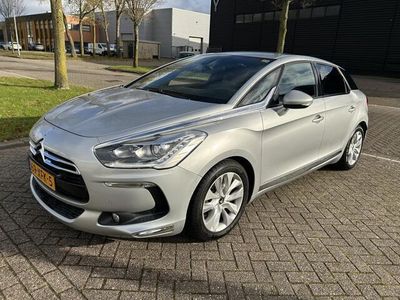 tweedehands Citroën DS5 1.6 THP Chic AUT/NAVI/PDC/TRHK/NAP!